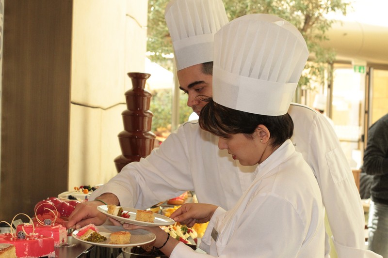 Sunday Buffet at Kempinski Summerland Hotel